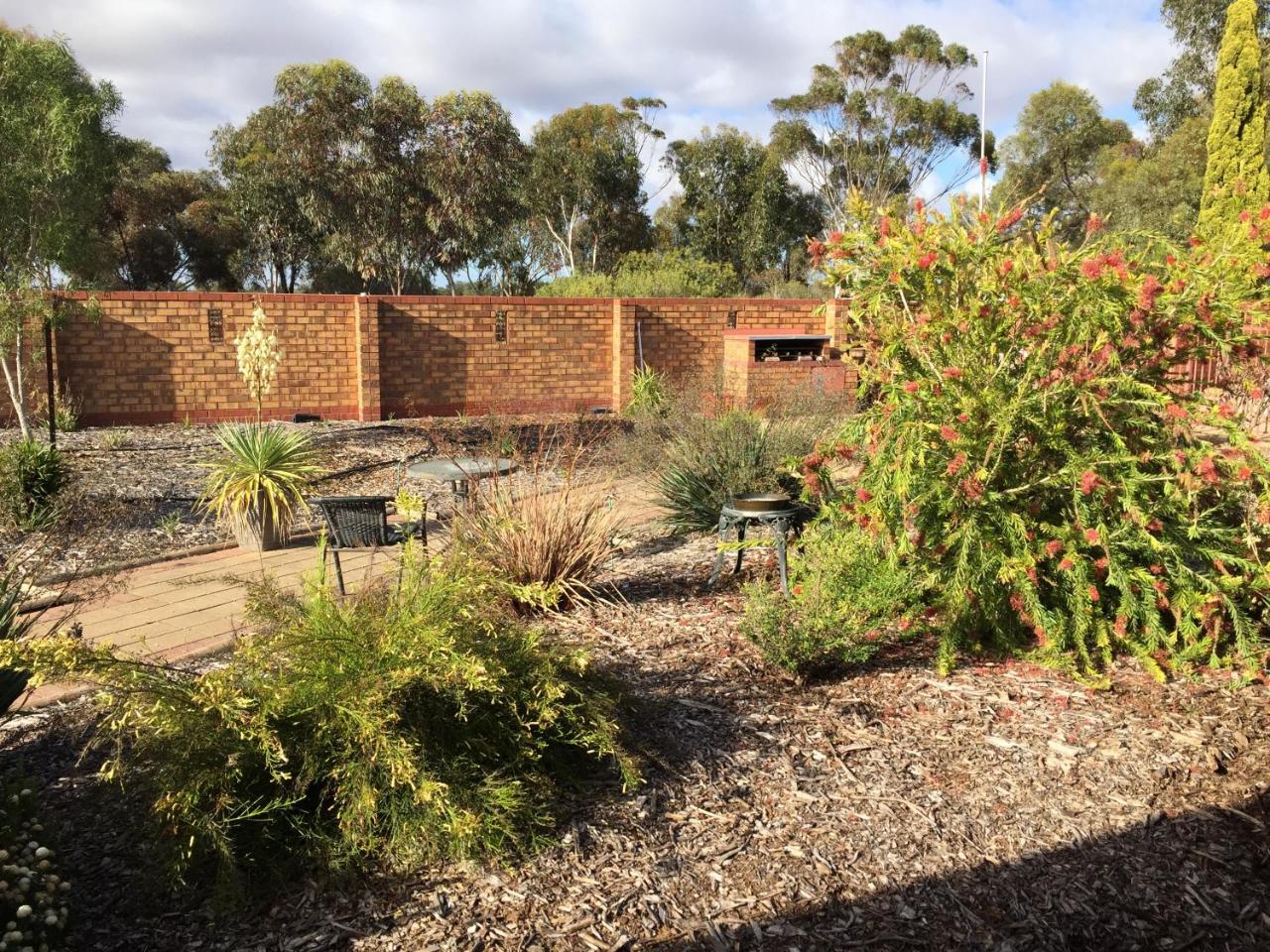 Kadina Gateway Motor Inn Exterior photo